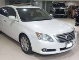 Toyota Avalon Limited 2010 (White)