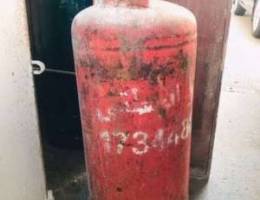 Gas cylinder