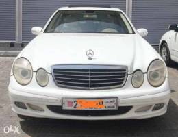 For sale or exchange Benz E200