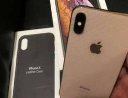 iPhone XS 256 GB gold colour like new