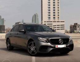 Mercedes Benz E-300 AMG 2017 (Grey)