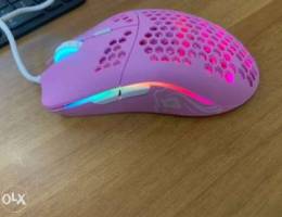 glorious gaming mouse pink