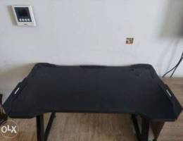 Gaming table