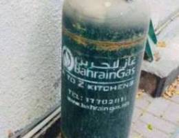 bahrain gas cylinder mediem size only