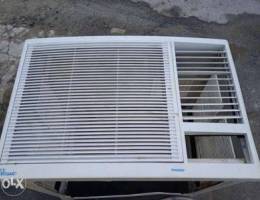 Classic Window AC 2 Ton for sale in Est Ri...