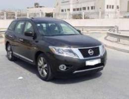 Nissan Pathfinder SV 2015 (Green)