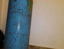 gas Selinder for sale with gas and regulat...