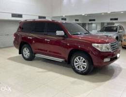 Toyota Land Cruiser GX-R 2011 (Maroon)