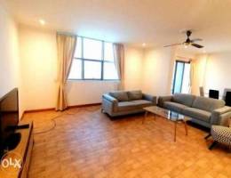 Gas Stove /Balcony/3 BR FF apartment in Ju...