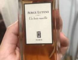 serge lutens un bois vanille