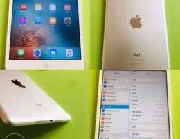 iPad mini 1 16GB. silver colour wifi only