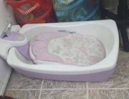 Kids bath tub