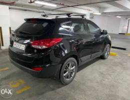 Hyundai Tucson - excellent condition low m...