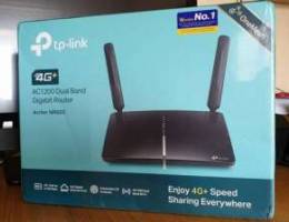 tp-link 2 Router like new