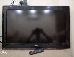 Fir sale TCL tv like new withe remote