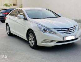 2014 Hyundai Sonata white colour