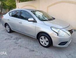 Nissan Sunny / 2015 / middle option