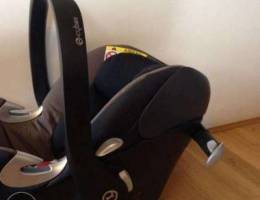 Cybex Aton Q Platinum infant car seat from...