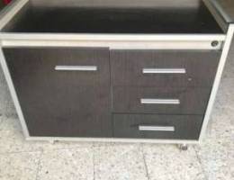 office drawer with aluminum handle