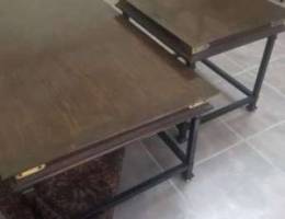 2 tables for sale in very good condition