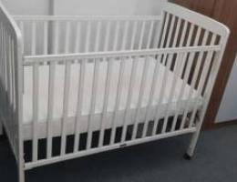 Junior baby cot