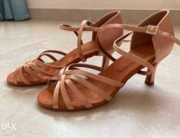Dance Latin Salsa Shoes (Size 40)