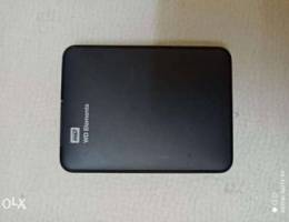 WD Elements 1TB external hard drive