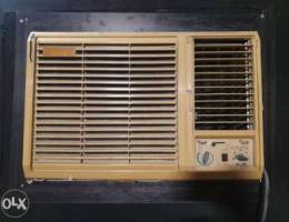 Zamil 1.5 ton window AC in excellent condi...