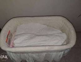 Baby cradle and bassinet with wheels