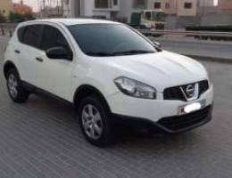 Nissan Qashqai 2012 (White)