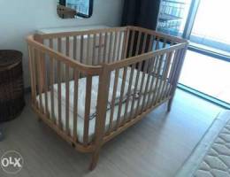 Baby Cot/Crib For Sale in Excellent Condit...