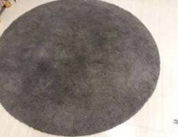 round rug gray color