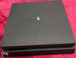 Playstation 4 Slim 1TB