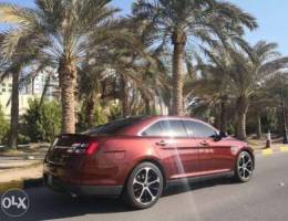 2015 Ford Taurus Limited (Bahraini)