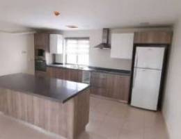 Big Triplex flat 4 bed + maids rm near Saa...