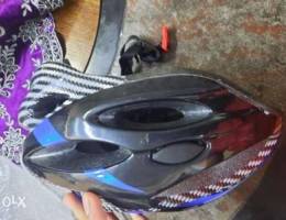 Bicycle helmet