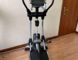 NordicTrack Spacesaver SE7i Elliptical