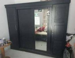 4 Door Cupboard in excellent condition