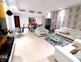 Luxury Style huge 2 BR FF Apart + Closed K...