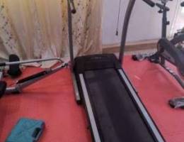 Tempo Treadmill T931