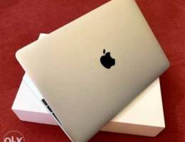 Apple Macbook New Condition Full Box 2017