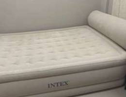 inflatable bed