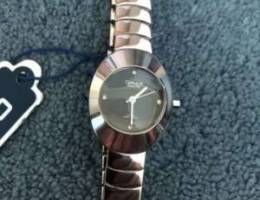 Brand New Omax quartz ladies watch