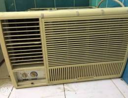 Window Ac for 2- ton for sale