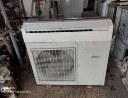 2 ton split Ac in good condition