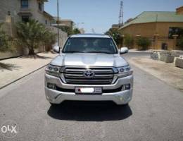 Toyota Land Cruiser GX-R 2018 (Silver)