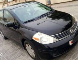 Nissan Tiida 2009 H back 1.8L low millege ...