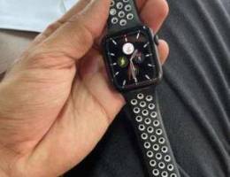 Apple watch 5 44mm under warranty & all th...