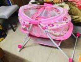 Foldable baby bed