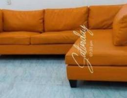 85BD very good condition sofa.